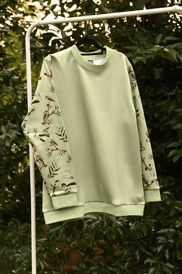 Everyday Outdoor Crew Jumper - Kookaburra Green - Wildlyready 1