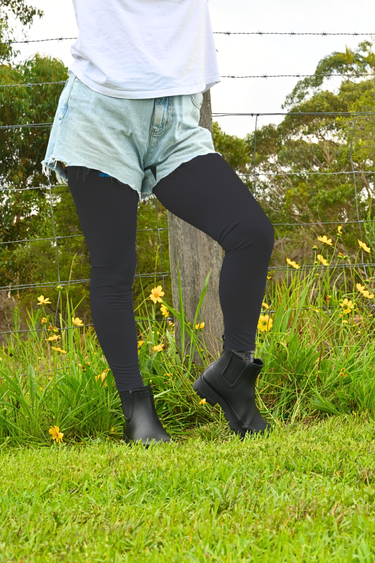 Gardening Protection Leg Sleeves - Black - Wildlyready