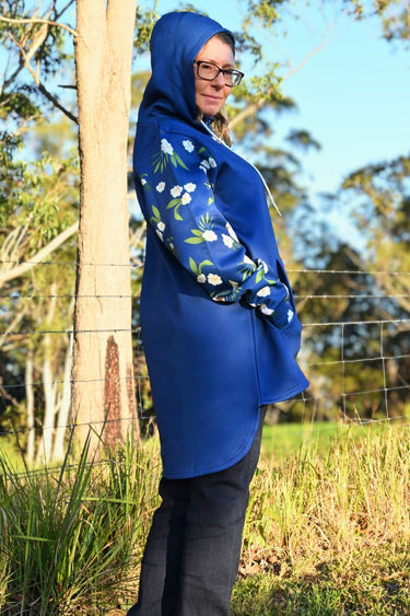 Outdoor Longtail Hoodie - Cockatoo Blue - Wildlyready