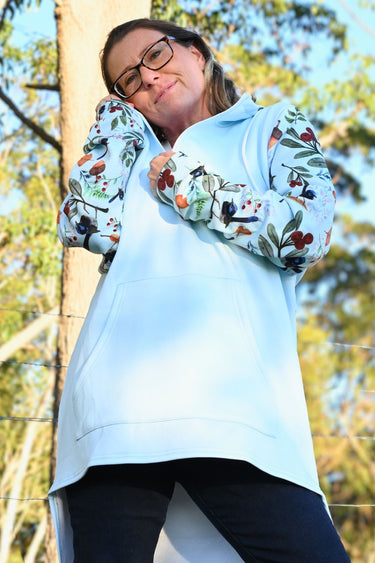 Outdoor Longtail Hoodie - Blue Wren Blue