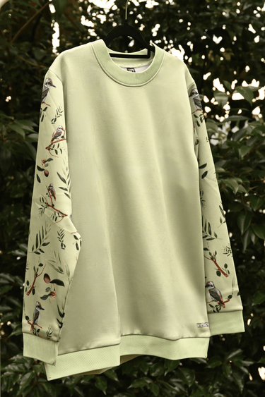 Everyday Outdoor Crew Jumper - Kookaburra Green - Wildlyready